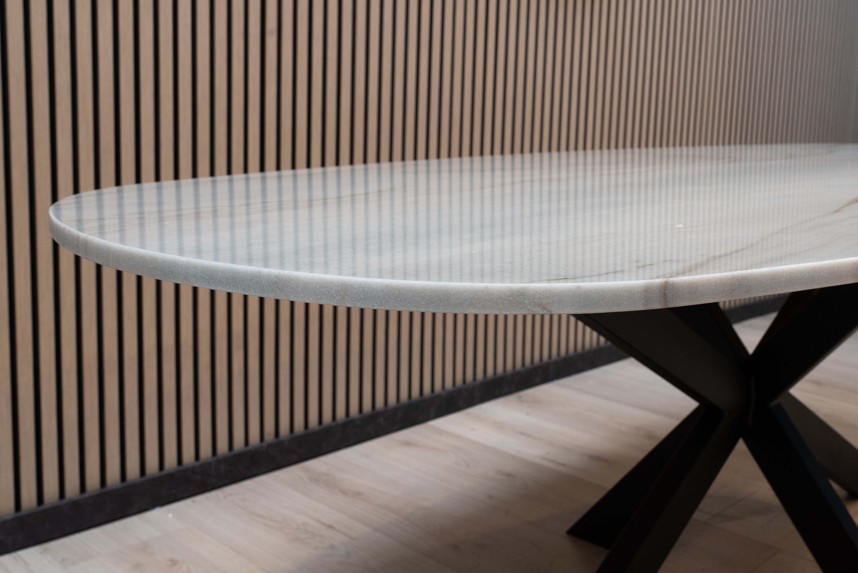 Mediterraneo Eetkamertafel - Deens Ovaal - (100x220cm)