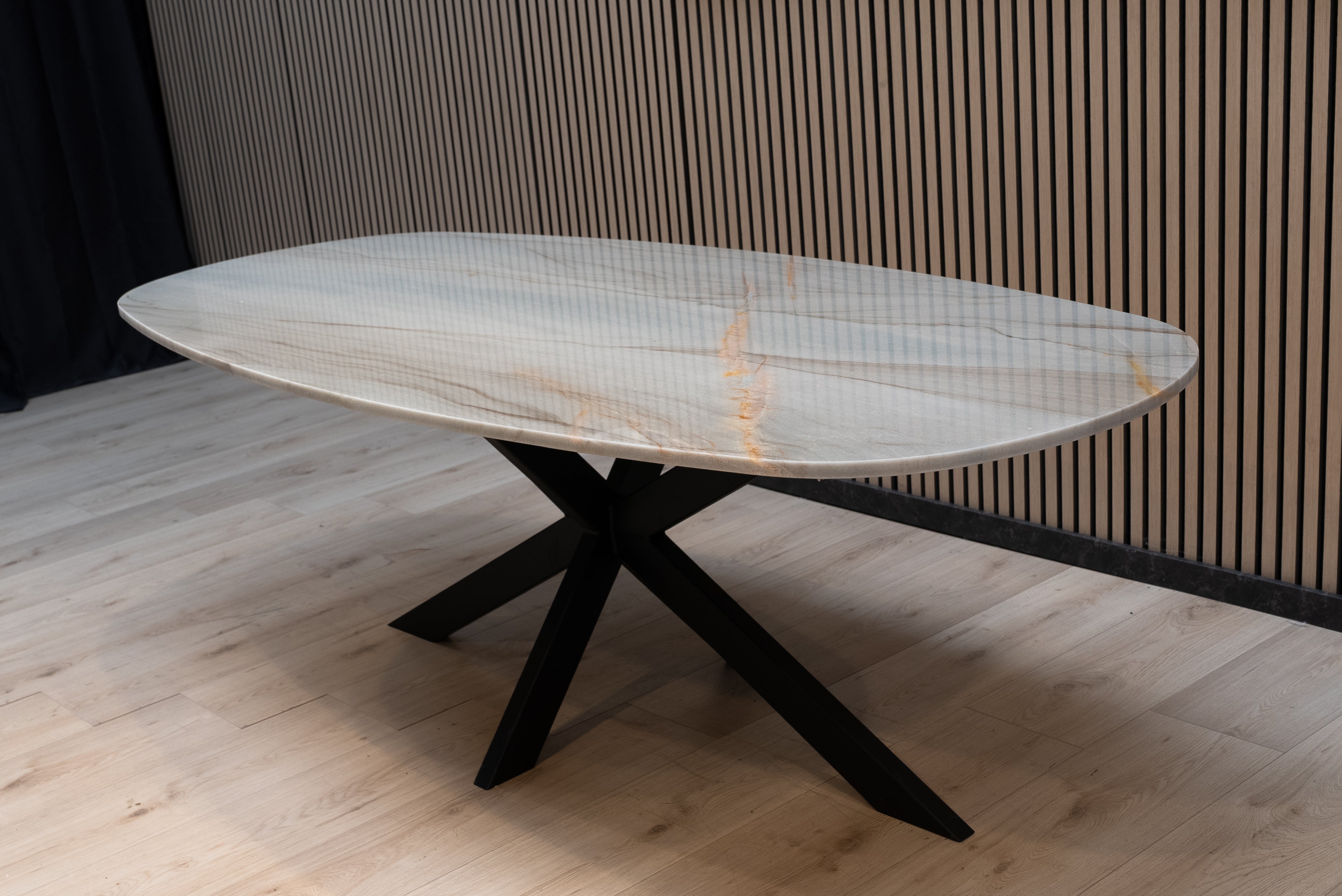 Mediterraneo Eetkamertafel - Deens Ovaal - (100x220cm)