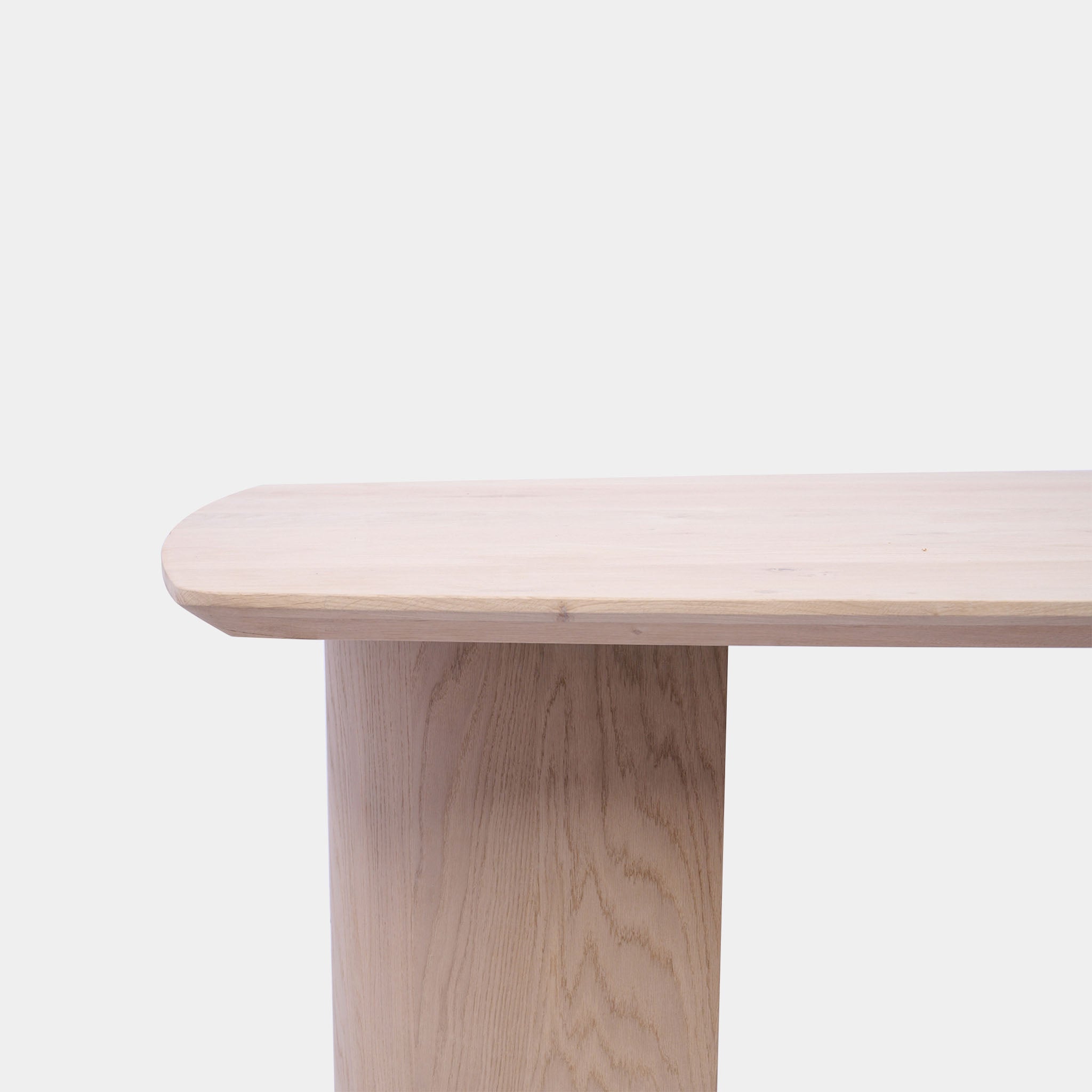 Table ovale danoise en chêne - Demi-ronde - Non traitée