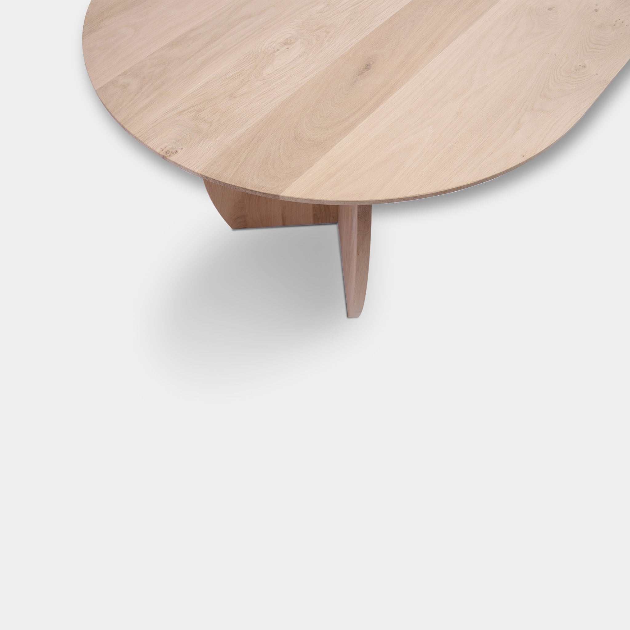Table plate ovale en chêne - Set Triangle - Non traité