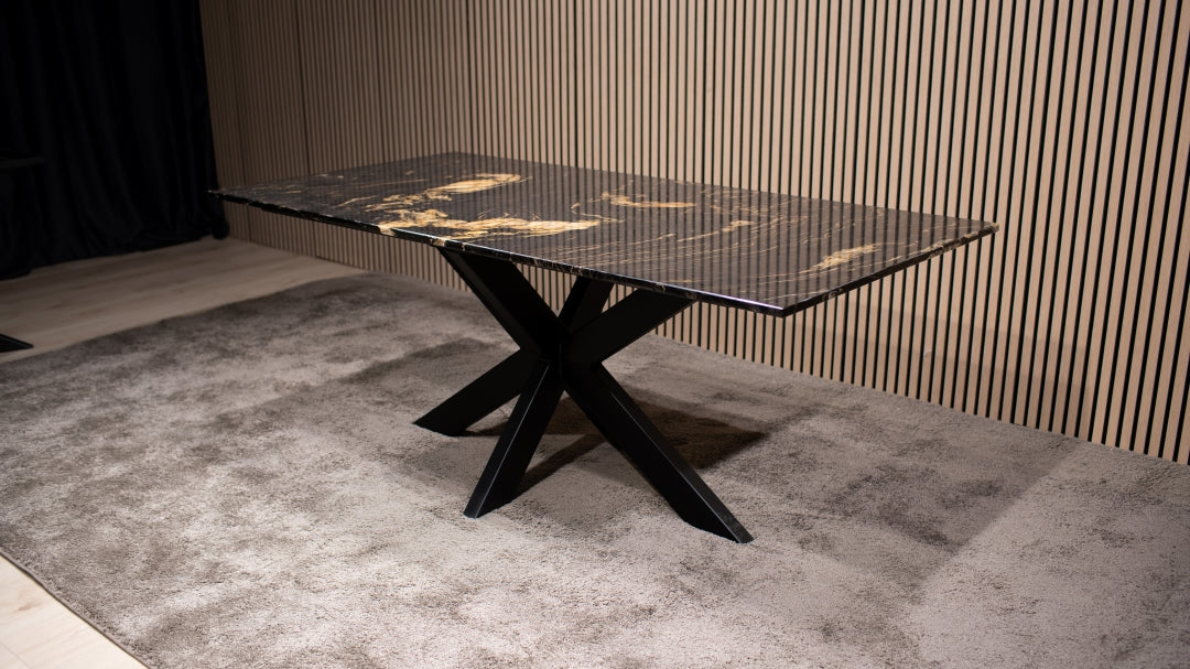 Cosmic Black Eettafel – Rechthoekig (195x95 cm)