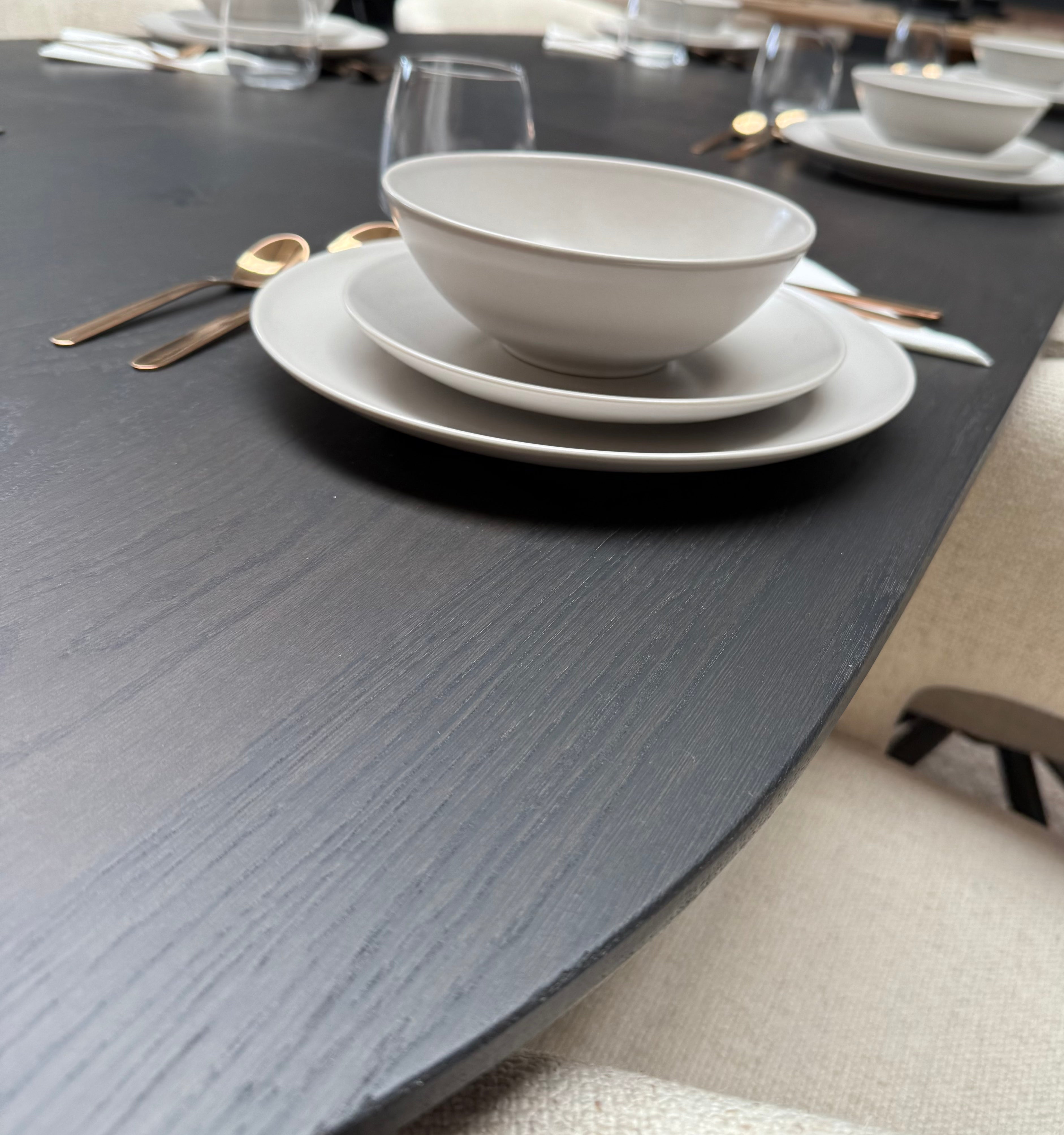 Tafel Organisch eikenhout - Set Kegelpoot - Dark Grey