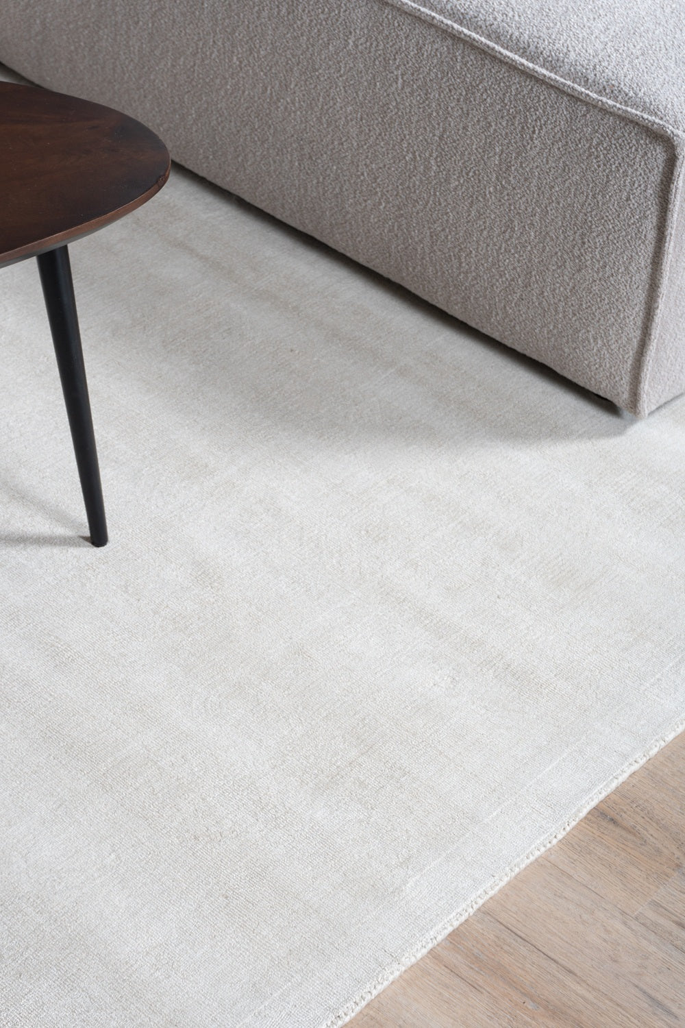 Vloerkleed Cos - Viscose Beige - view 3